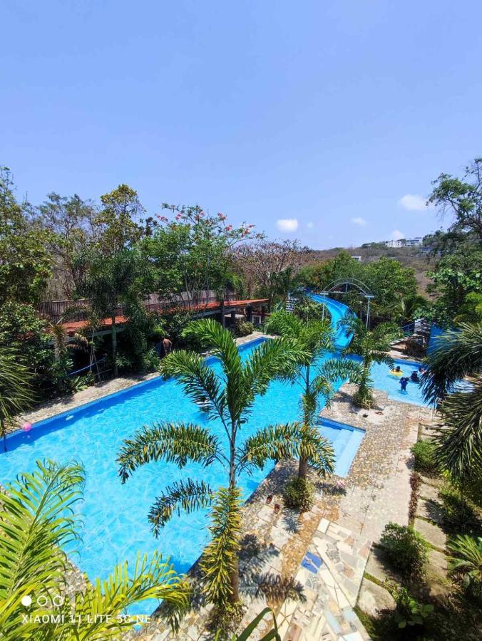 As Ilaya Resort And Event Place Powered By Cocotel Nasugbu Zewnętrze zdjęcie